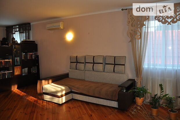 трехэтажный дом с ремонтом, 290 кв. м, кирпич. Продажа в Кмитовом фото 1 трехэтажный дом с ремонтом, 290 кв. м, кирпич. Продажа в Кмитовом фото 1
