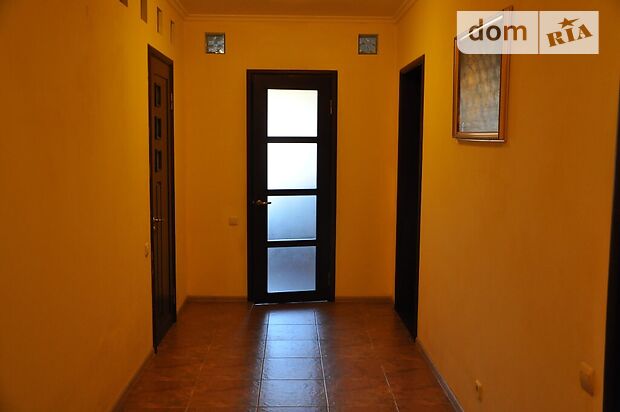 трехэтажный дом с ремонтом, 290 кв. м, кирпич. Продажа в Кмитовом фото 1 трехэтажный дом с ремонтом, 290 кв. м, кирпич. Продажа в Кмитовом фото 1