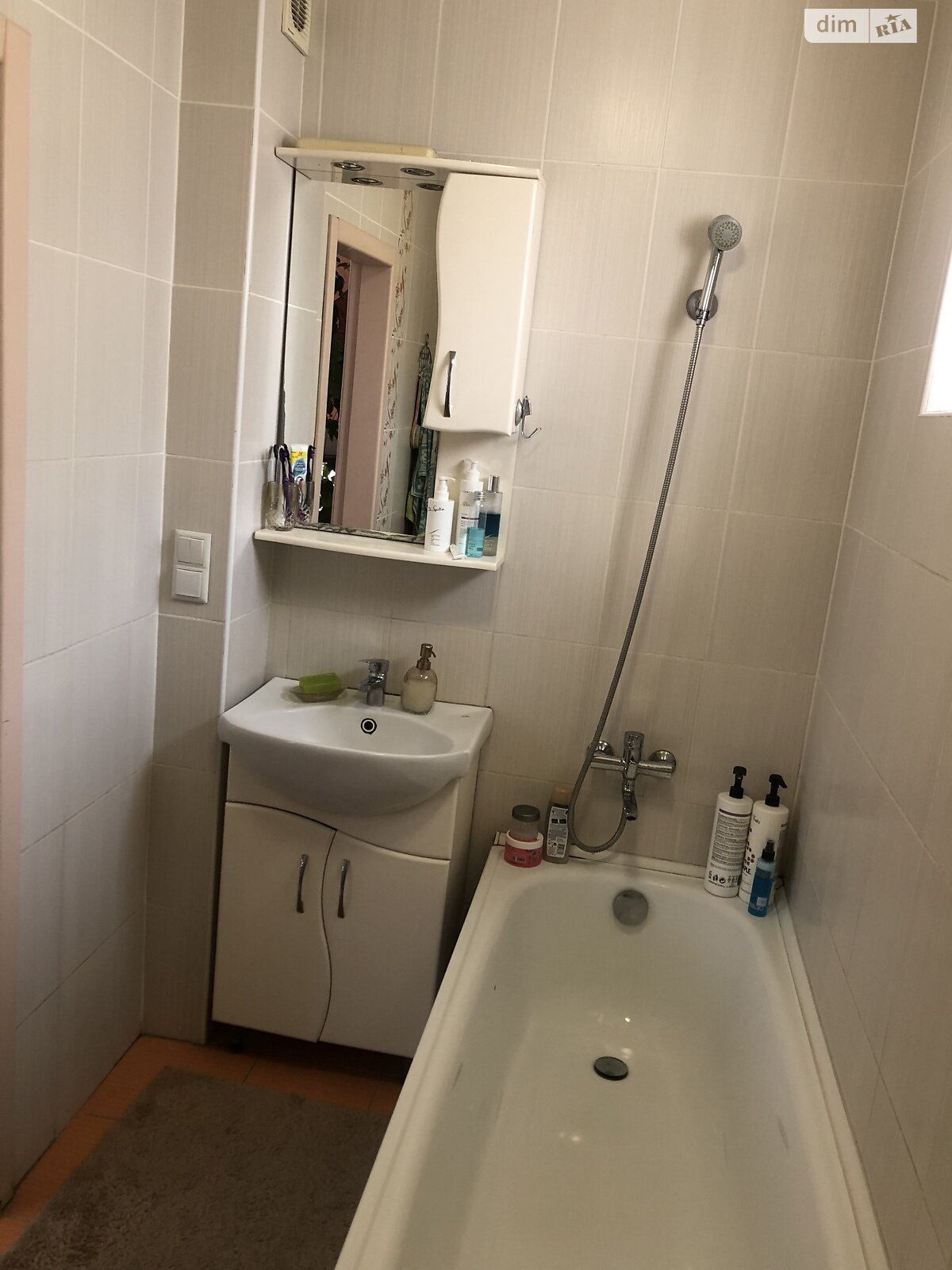 триповерховий будинок з верандою, 243.3 кв. м, цегла. Продаж в Коростишеві, район Коростишів фото 1 триповерховий будинок з верандою, 243.3 кв. м, цегла. Продаж в Коростишеві, район Коростишів фото 1