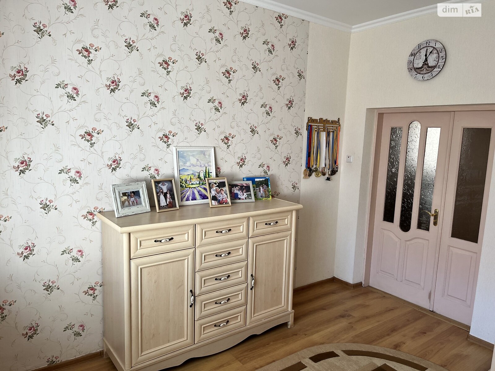 триповерховий будинок з верандою, 243.3 кв. м, цегла. Продаж в Коростишеві, район Коростишів фото 1 триповерховий будинок з верандою, 243.3 кв. м, цегла. Продаж в Коростишеві, район Коростишів фото 1