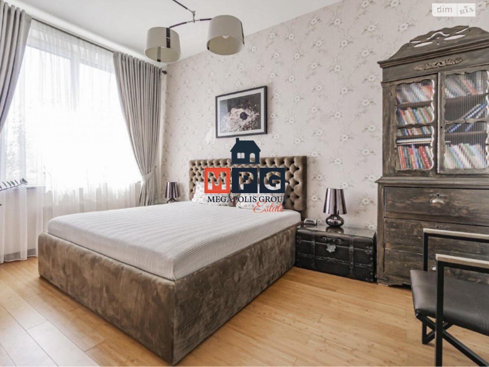 двоповерховий будинок, 350 кв. м, кирпич. Продаж у Коротичі фото 1 двоповерховий будинок, 350 кв. м, кирпич. Продаж у Коротичі фото 1