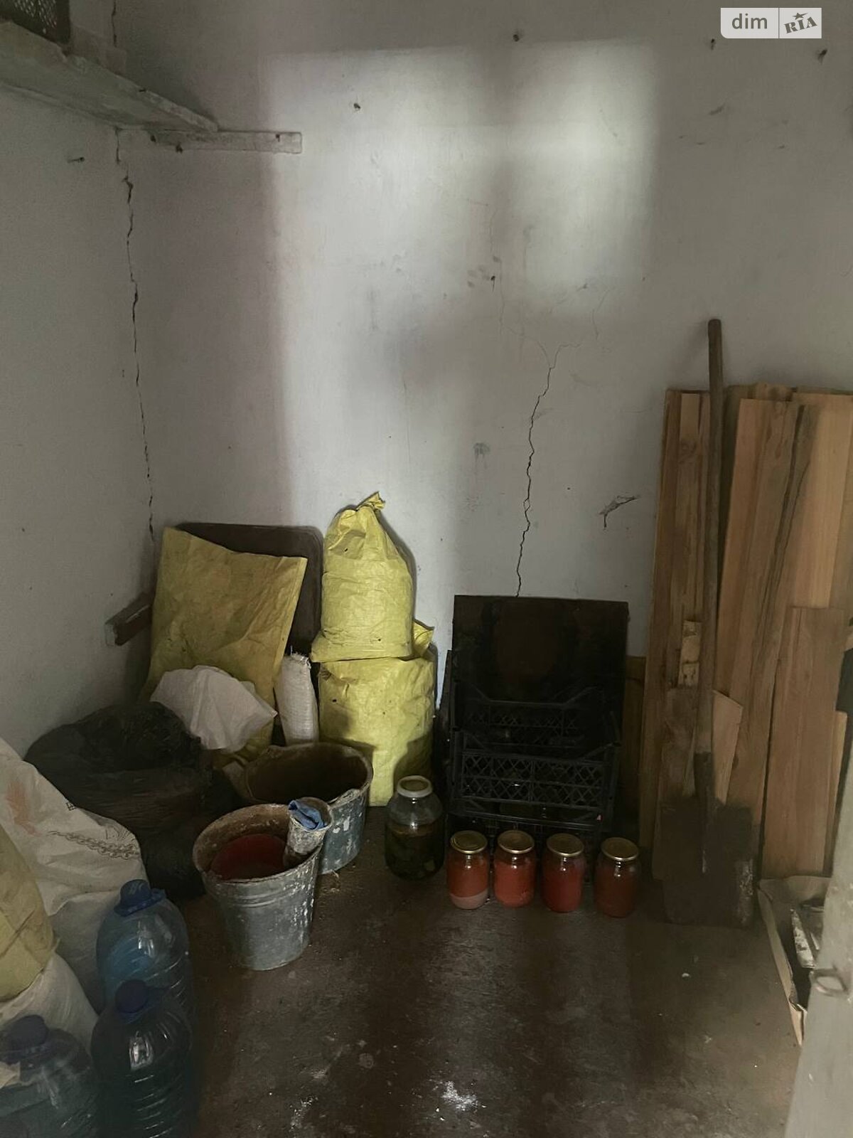 одноэтажный дом с отоплением, 59 кв. м, глинобитный. Продажа в Корсуне-Шевченковском район Корсунь-Шевченковский фото 1 одноэтажный дом с отоплением, 59 кв. м, глинобитный. Продажа в Корсуне-Шевченковском район Корсунь-Шевченковский фото 1