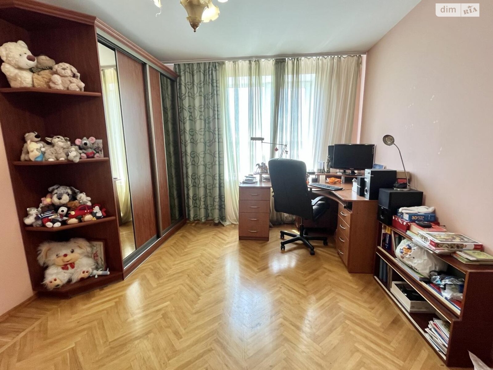двухэтажный дом, 389.6 кв. м, кирпич. Продажа в Корсунцах фото 1 двухэтажный дом, 389.6 кв. м, кирпич. Продажа в Корсунцах фото 1