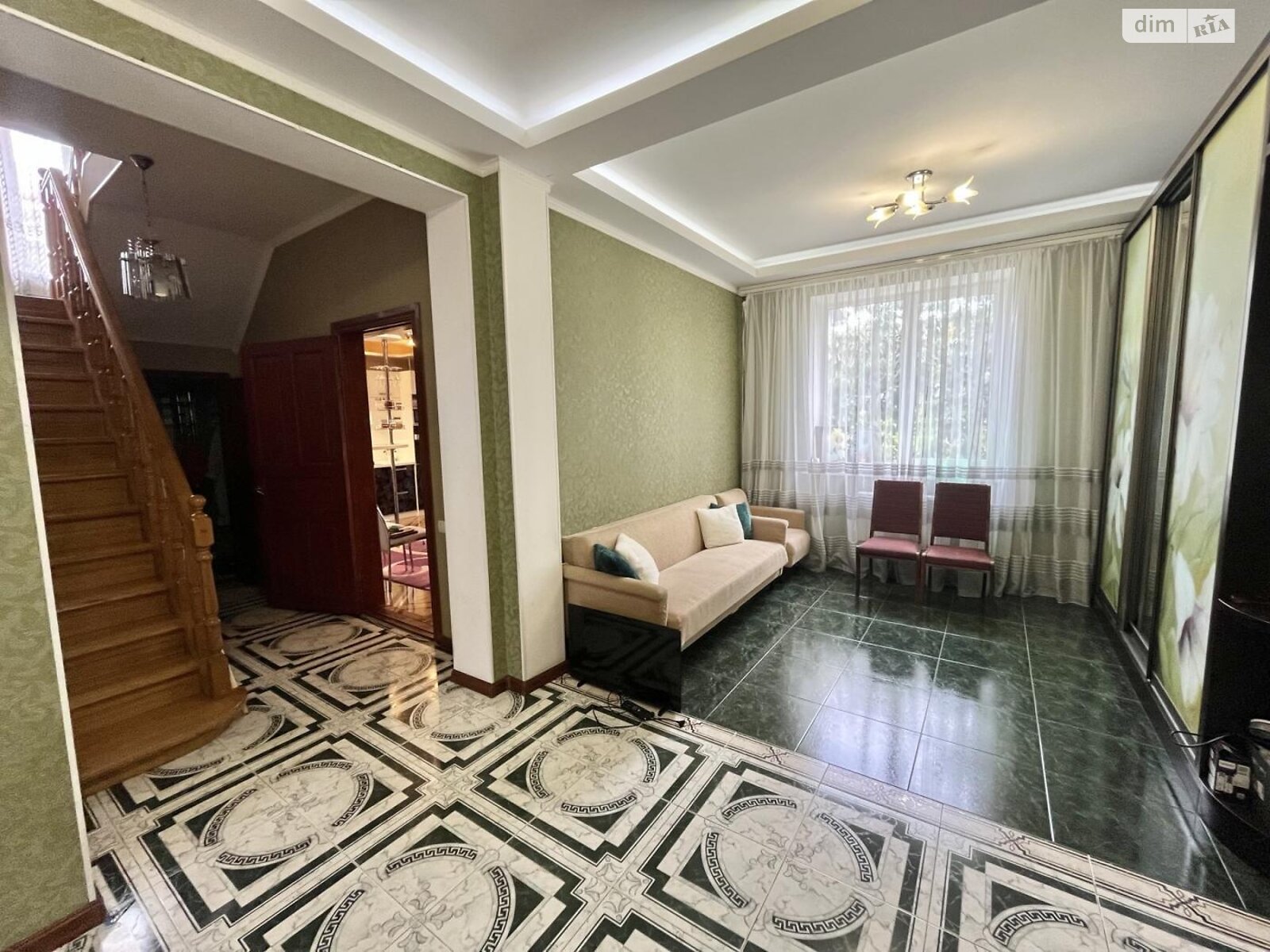 двухэтажный дом, 389.6 кв. м, кирпич. Продажа в Корсунцах фото 1 двухэтажный дом, 389.6 кв. м, кирпич. Продажа в Корсунцах фото 1