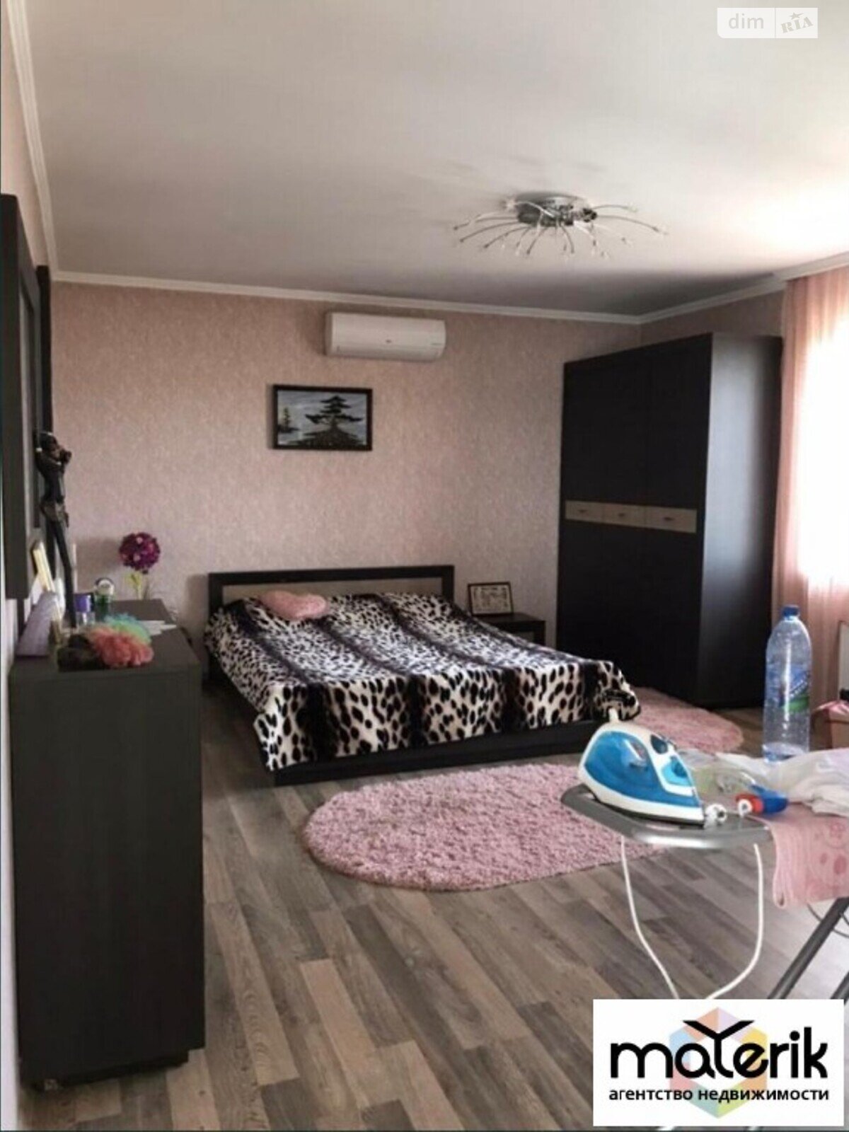 двухэтажный дом, 135 кв. м, кирпич. Продажа в Кошарах фото 1