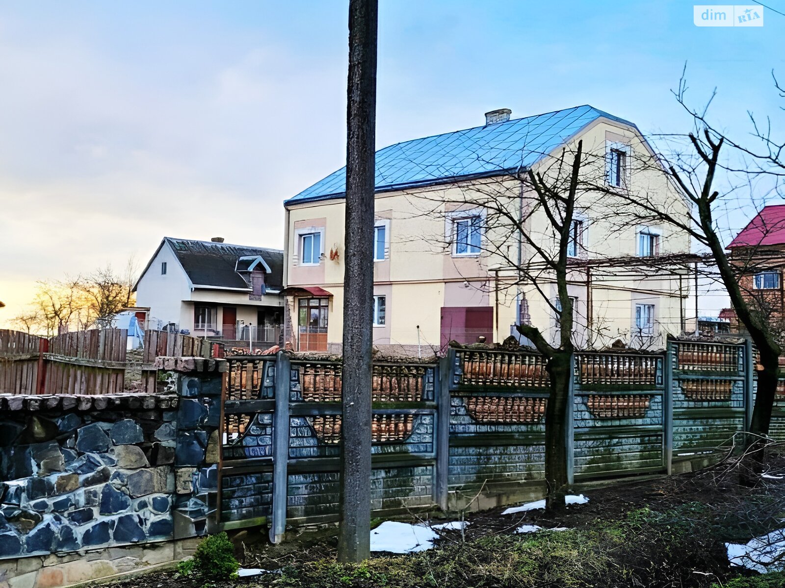 двухэтажный дом с мансардой, 270 кв. м, кирпич. Продажа в Кошелеве фото 1 двухэтажный дом с мансардой, 270 кв. м, кирпич. Продажа в Кошелеве фото 1