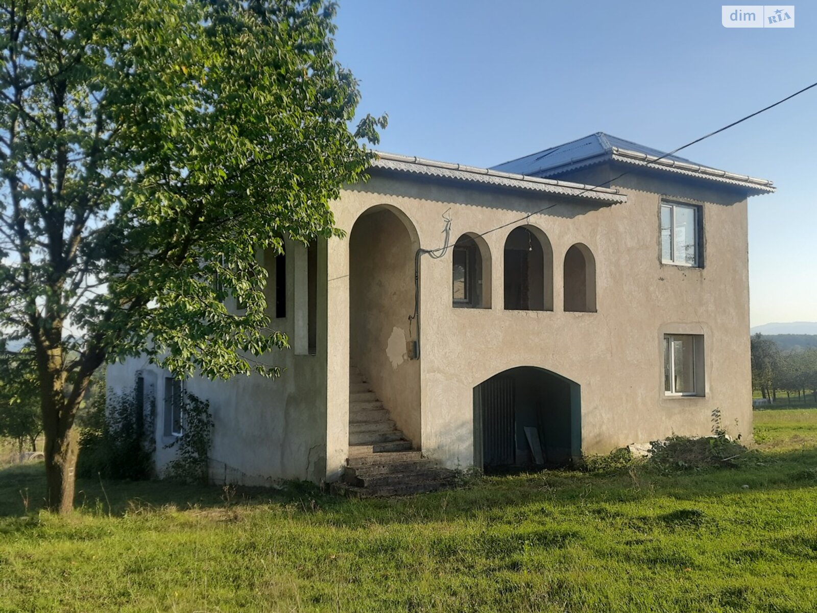 триповерховий будинок з верандою, 290 кв. м, кирпич. Продаж у Кобаках фото 1 триповерховий будинок з верандою, 290 кв. м, кирпич. Продаж у Кобаках фото 1