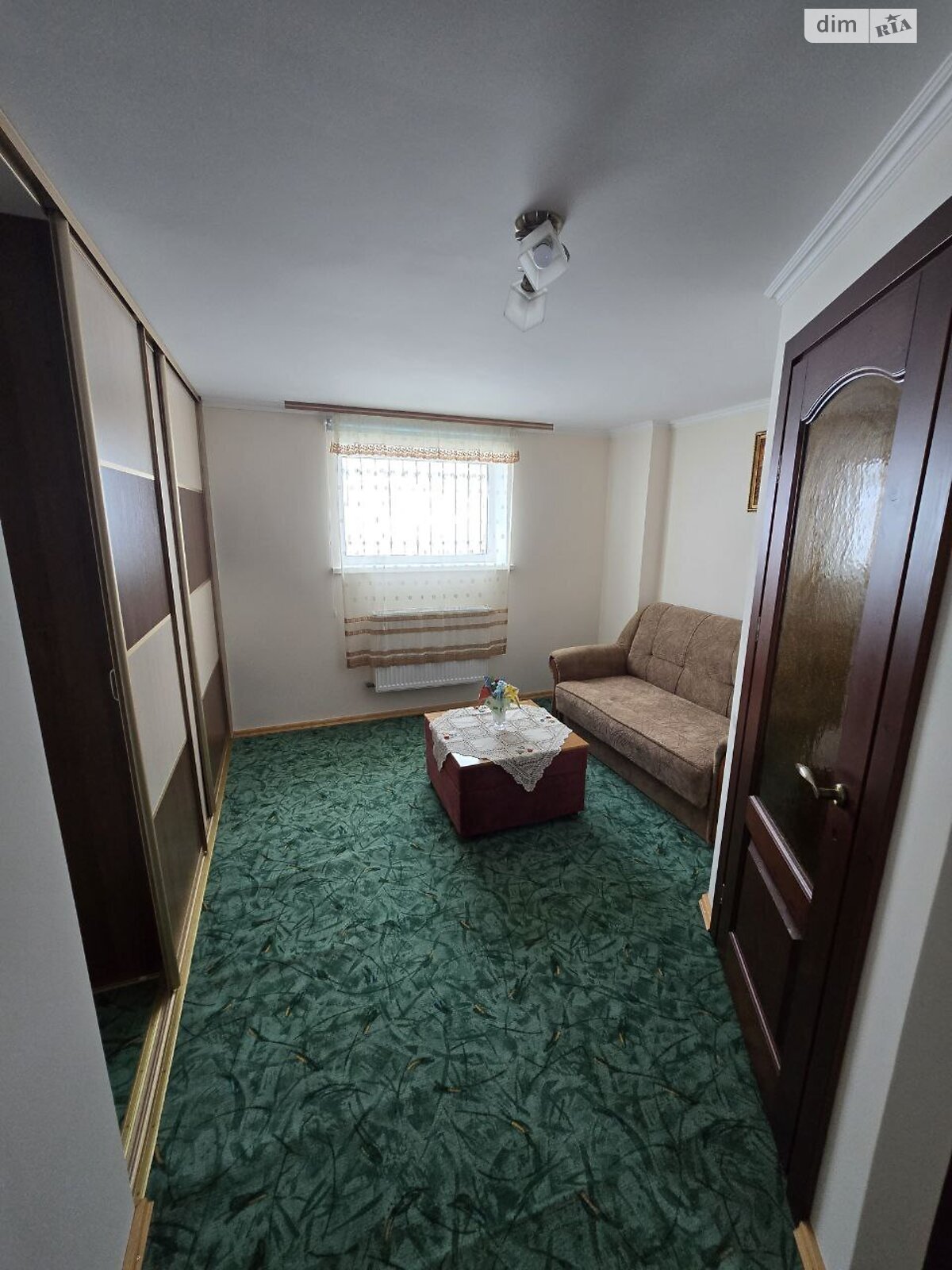 трехэтажный дом с верандой, 167.4 кв. м, кирпич. Продажа в Котовке фото 1 трехэтажный дом с верандой, 167.4 кв. м, кирпич. Продажа в Котовке фото 1