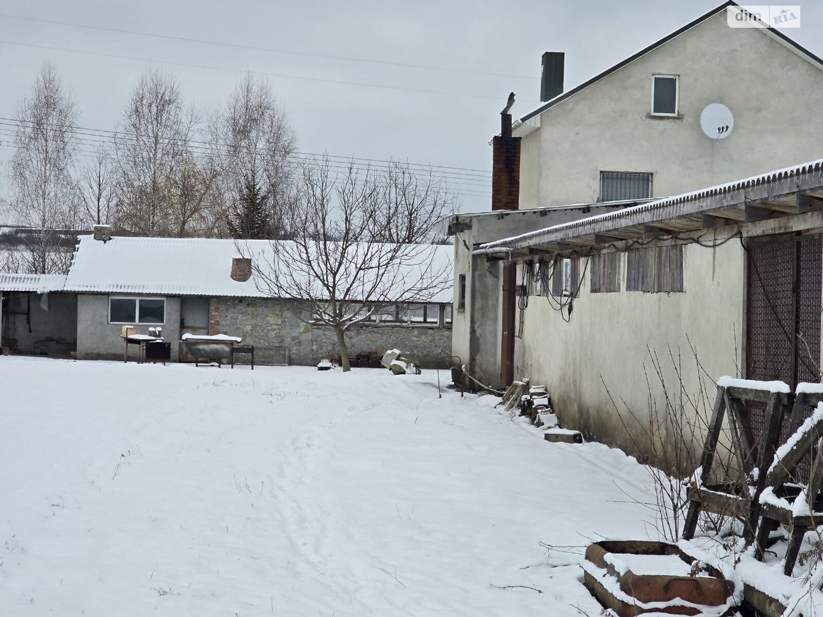 трехэтажный дом с верандой, 167.4 кв. м, кирпич. Продажа в Котовке фото 1 трехэтажный дом с верандой, 167.4 кв. м, кирпич. Продажа в Котовке фото 1