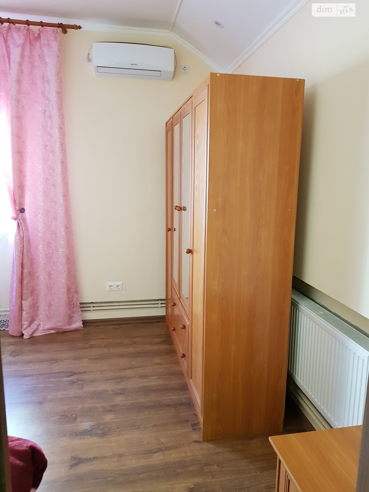 двоповерховий будинок з гаражем, 250 кв. м, цегла. Продаж у Коцюбинському фото 1 двоповерховий будинок з гаражем, 250 кв. м, цегла. Продаж у Коцюбинському фото 1