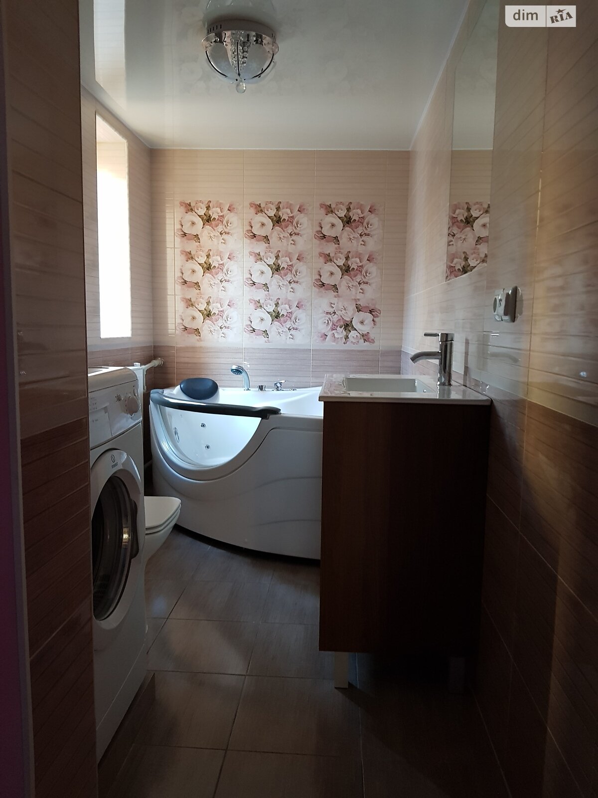 двоповерховий будинок з гаражем, 250 кв. м, цегла. Продаж у Коцюбинському фото 1 двоповерховий будинок з гаражем, 250 кв. м, цегла. Продаж у Коцюбинському фото 1