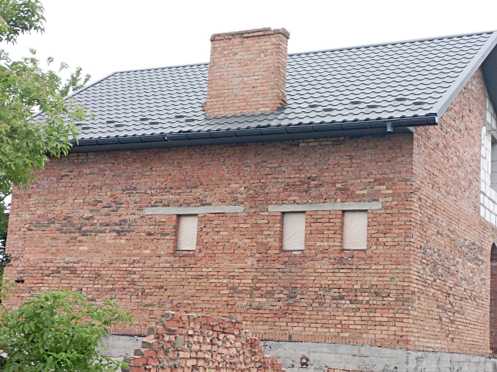двухэтажный дом с гаражом, 120 кв. м, кирпич. Продажа в Котюжинцах фото 1 двухэтажный дом с гаражом, 120 кв. м, кирпич. Продажа в Котюжинцах фото 1