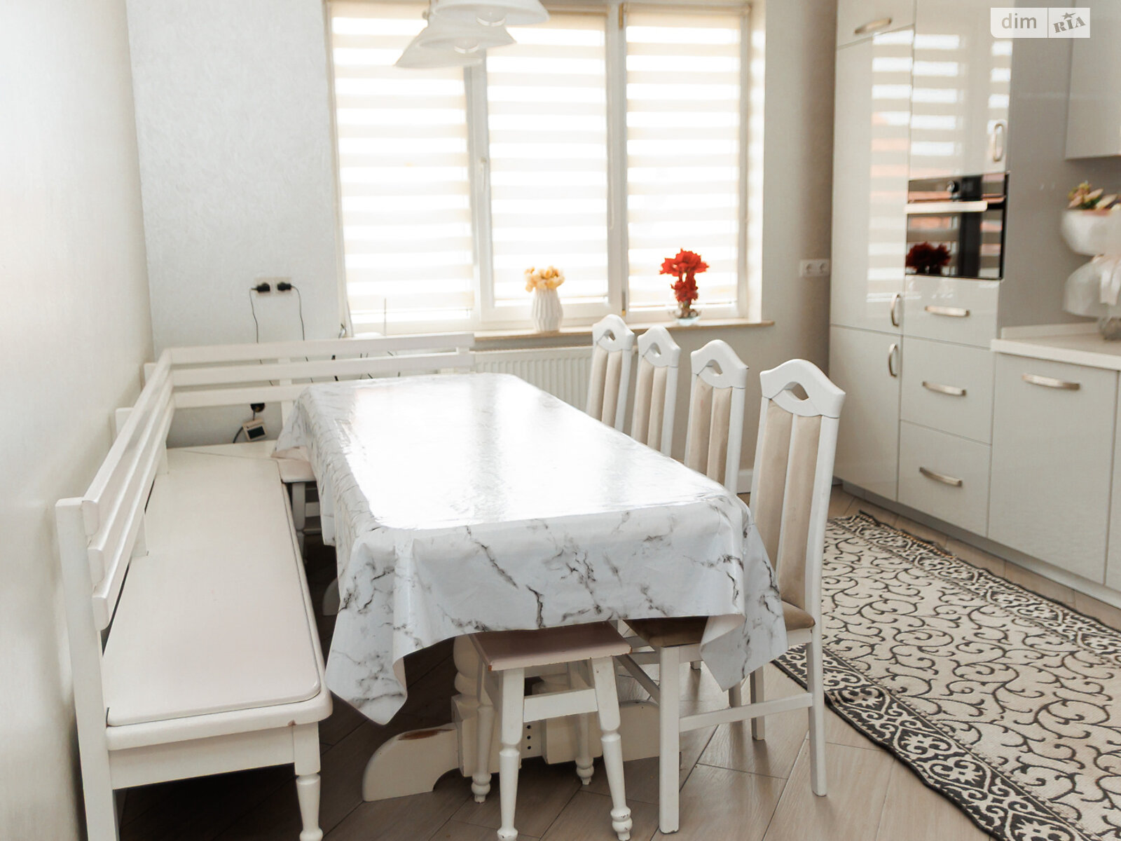 двухэтажный дом с гаражом, 242 кв. м, кирпич. Продажа в Ковеле район Ковель фото 1