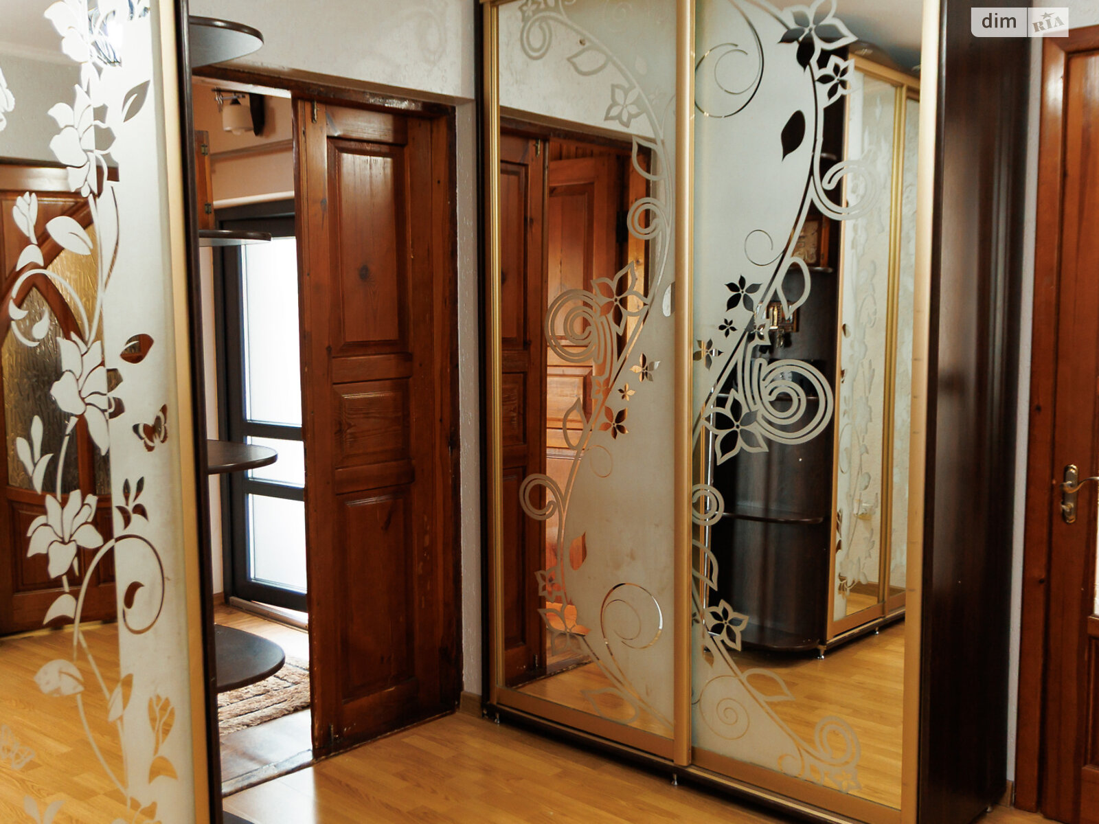 двухэтажный дом с гаражом, 242 кв. м, кирпич. Продажа в Ковеле район Ковель фото 1