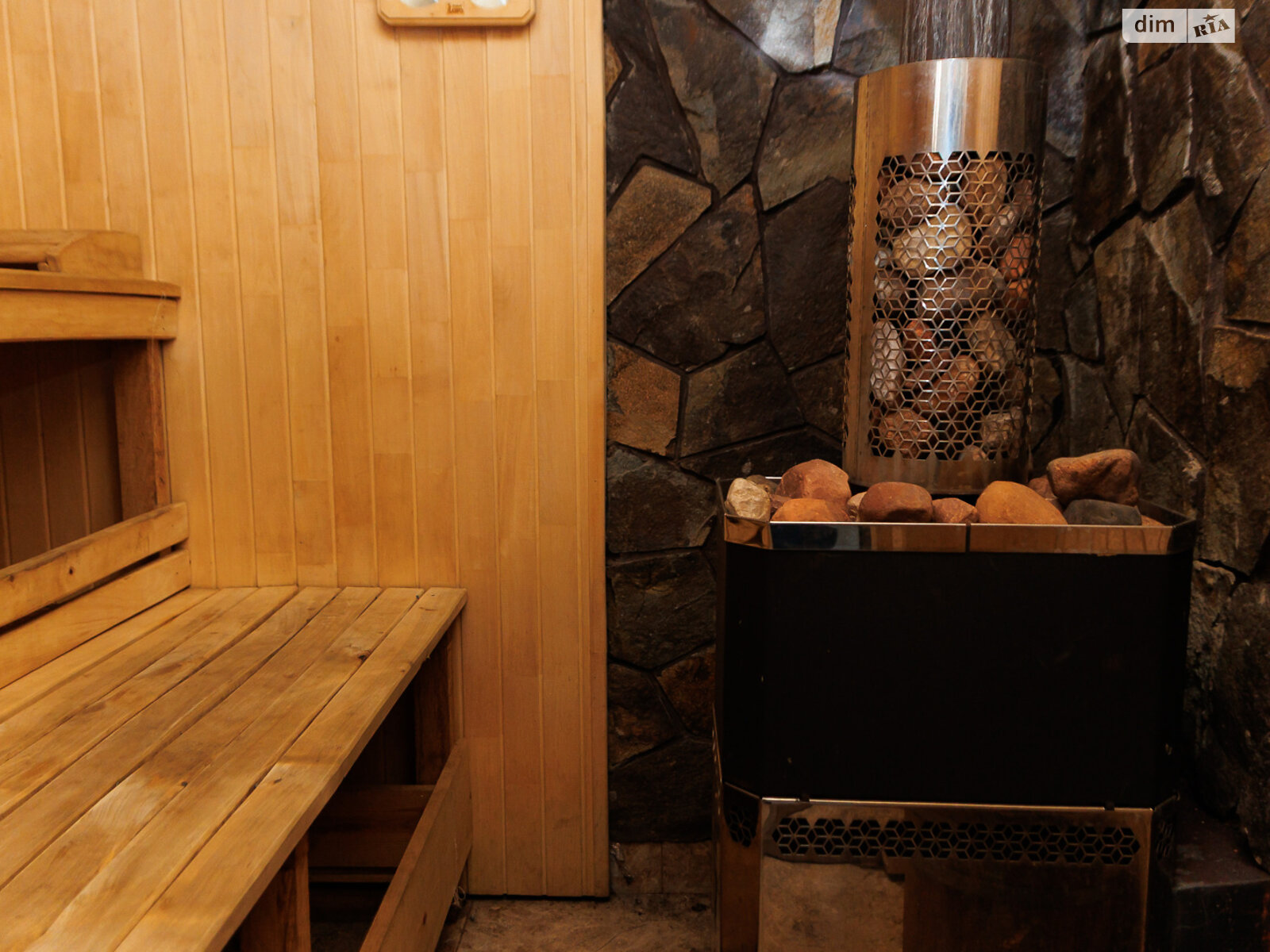 двухэтажный дом с гаражом, 242 кв. м, кирпич. Продажа в Ковеле район Ковель фото 1