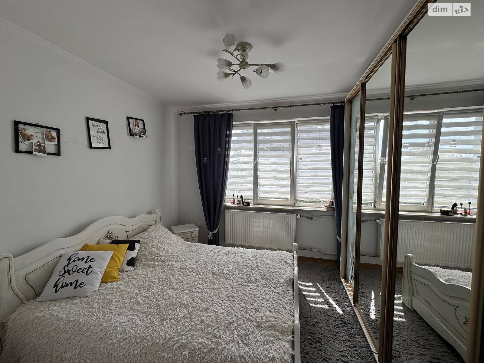 двухэтажный дом с гаражом, 242 кв. м, кирпич. Продажа в Ковеле район Ковель фото 1