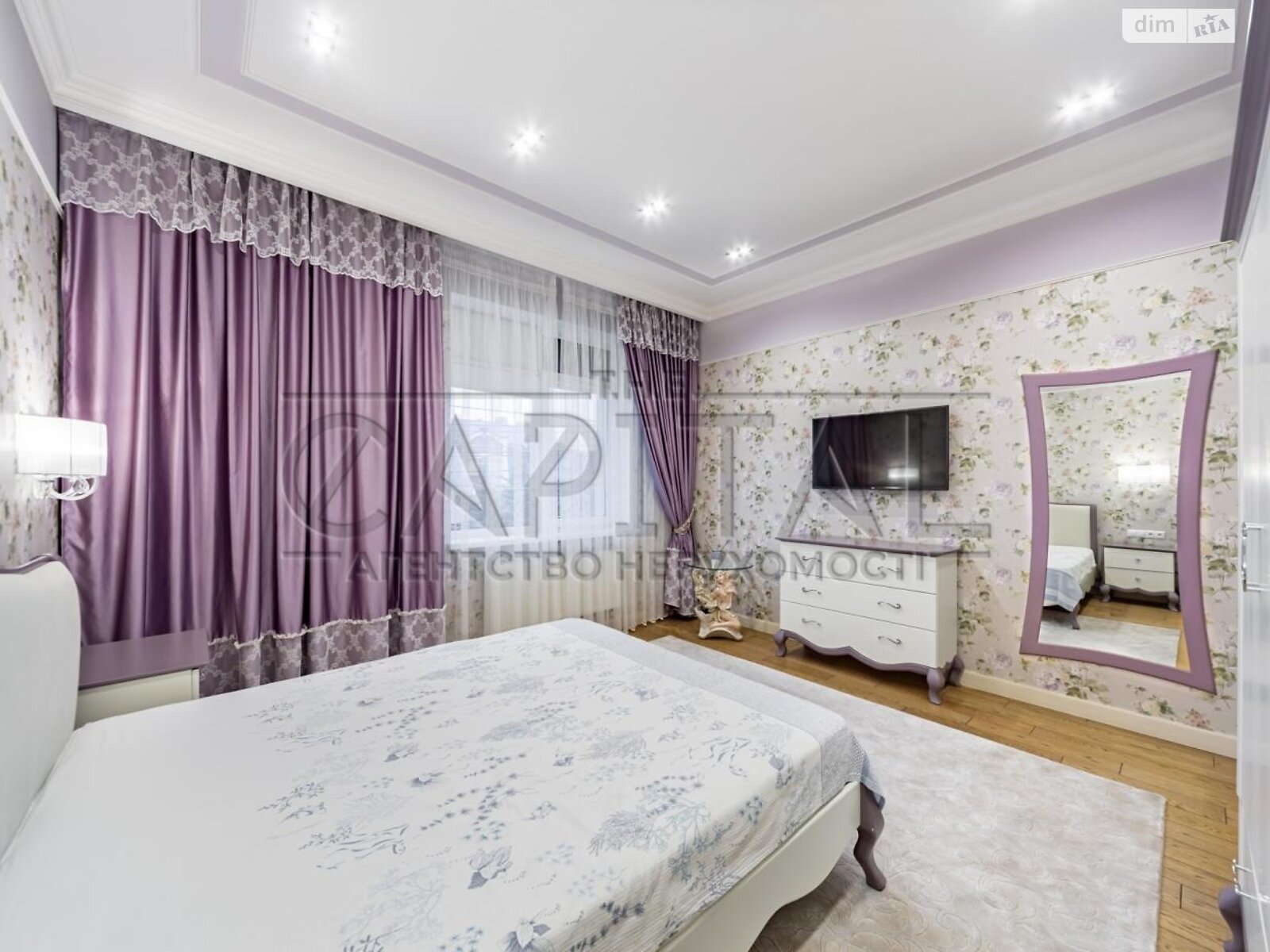 двоповерховий будинок з мансардою, 258 кв. м, цегла. Продаж у Козині фото 1 двоповерховий будинок з мансардою, 258 кв. м, цегла. Продаж у Козині фото 1