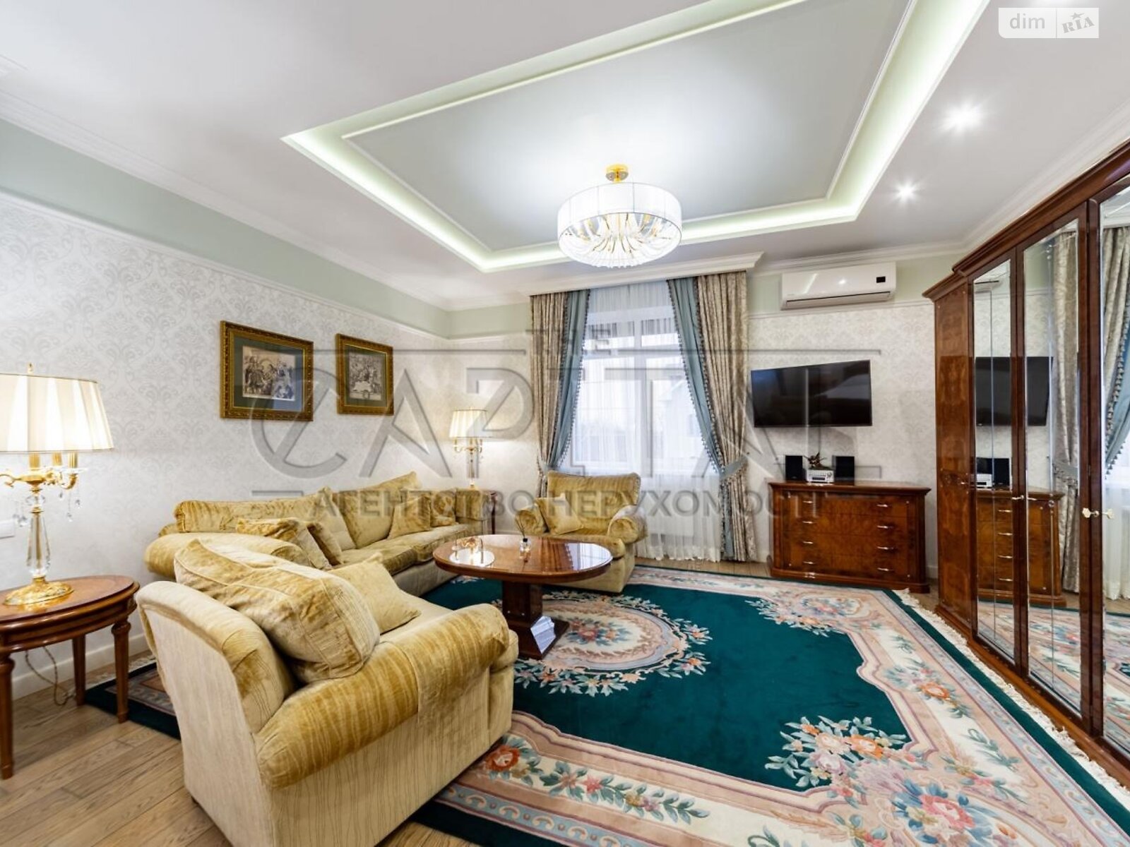 двоповерховий будинок з мансардою, 258 кв. м, цегла. Продаж у Козині фото 1 двоповерховий будинок з мансардою, 258 кв. м, цегла. Продаж у Козині фото 1