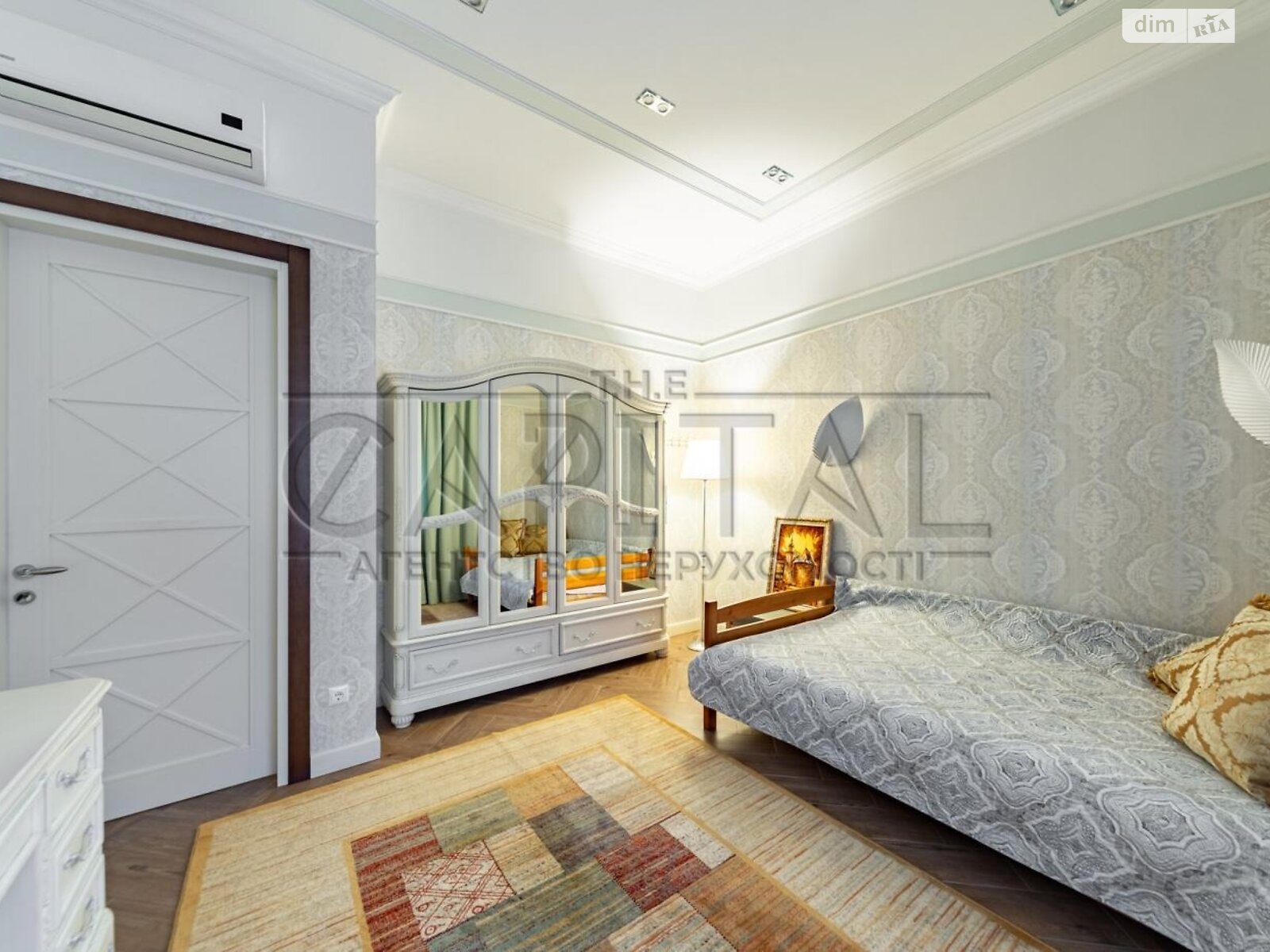 двоповерховий будинок з мансардою, 258 кв. м, цегла. Продаж у Козині фото 1 двоповерховий будинок з мансардою, 258 кв. м, цегла. Продаж у Козині фото 1