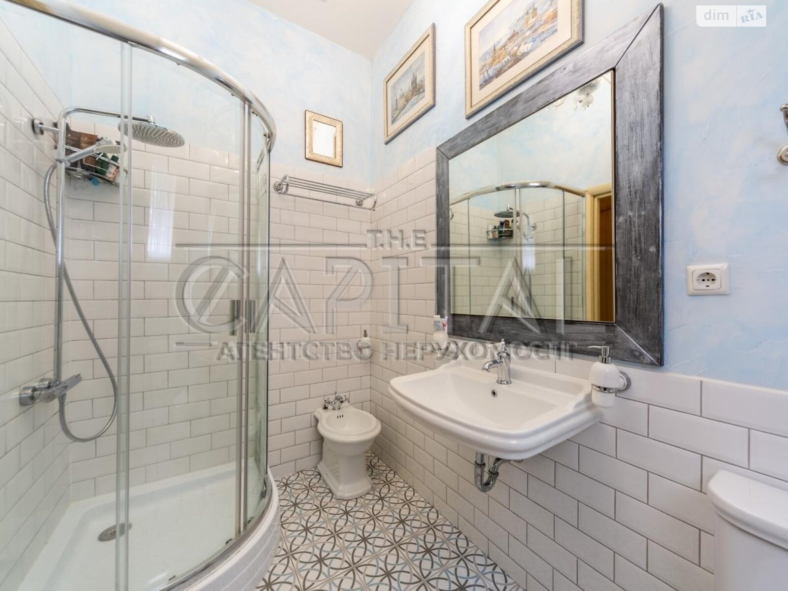 двухэтажный дом с отоплением, 200 кв. м, кирпич. Продажа в Козине фото 1 двухэтажный дом с отоплением, 200 кв. м, кирпич. Продажа в Козине фото 1