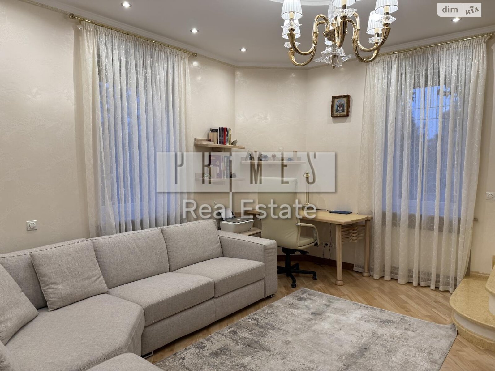 триповерховий будинок, 890 кв. м, цегла. Продаж у Козині фото 1