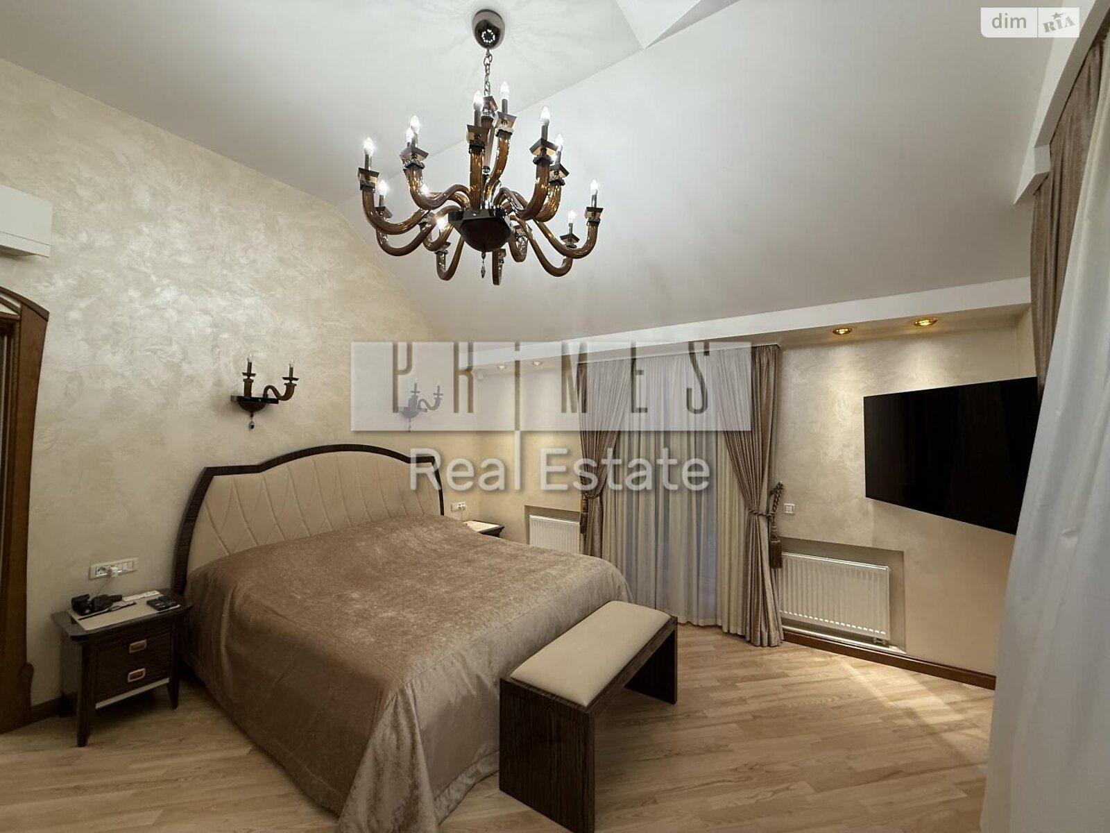 триповерховий будинок, 890 кв. м, цегла. Продаж у Козині фото 1