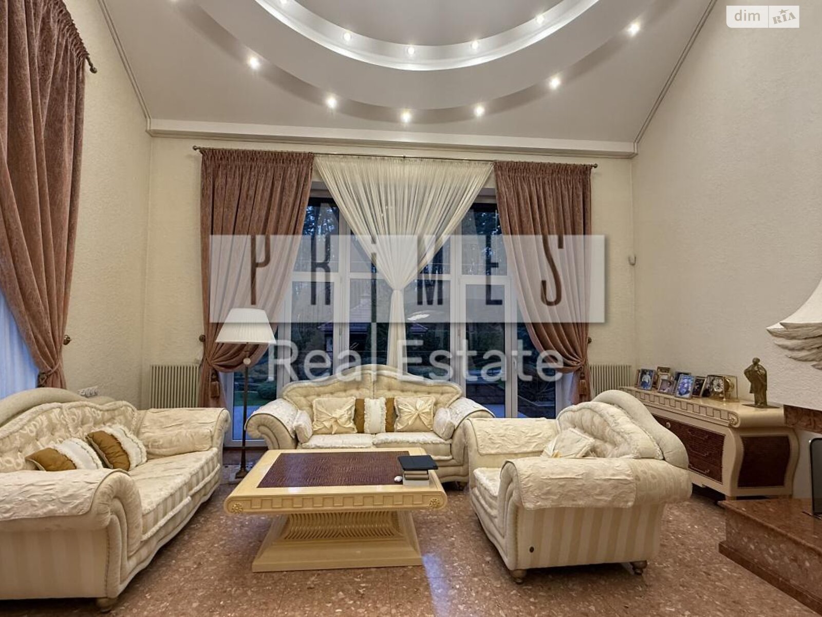 триповерховий будинок, 890 кв. м, цегла. Продаж у Козині фото 1