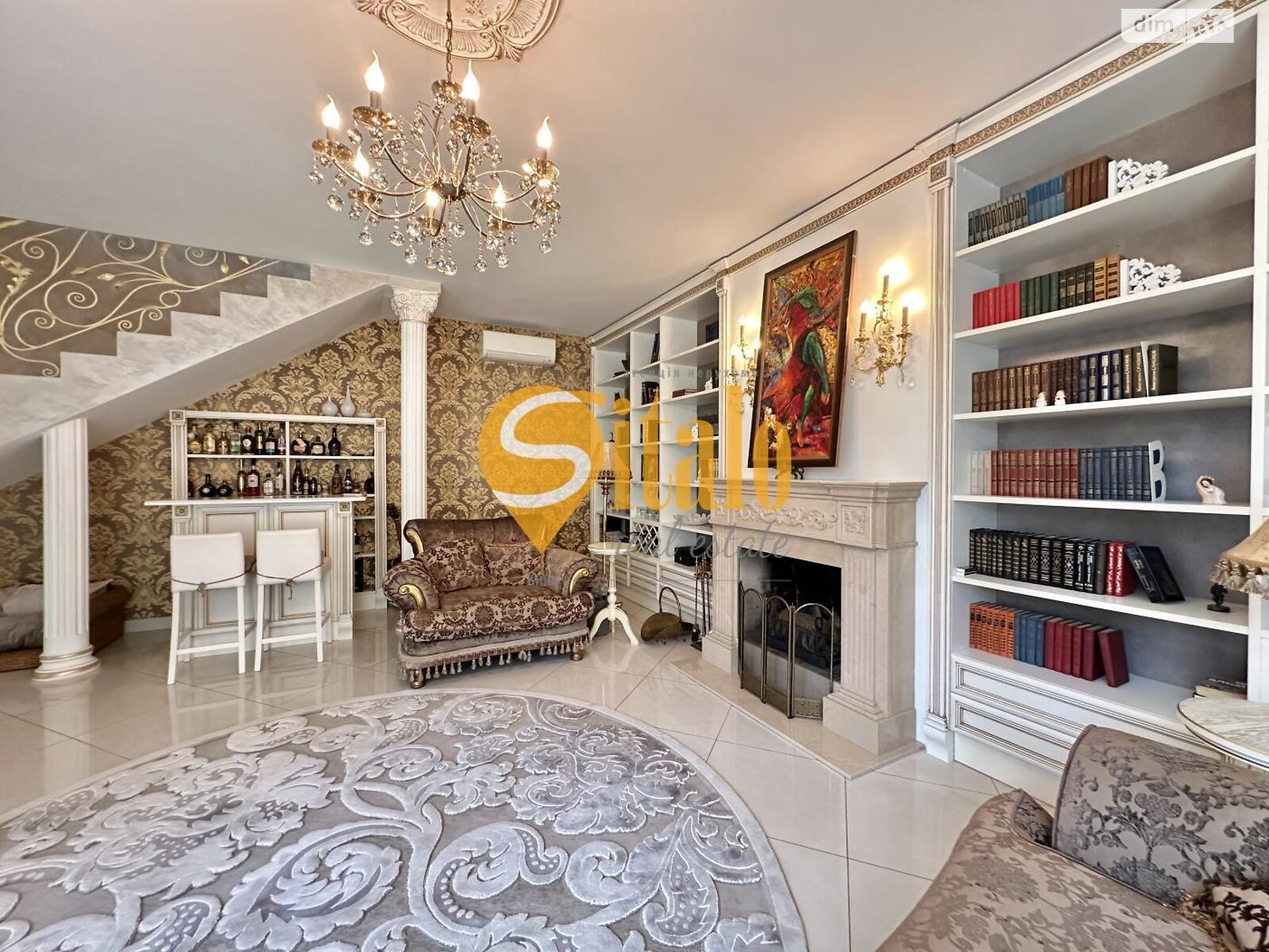 трехэтажный дом с отоплением, 390 кв. м, кирпич. Продажа в Козине фото 1 трехэтажный дом с отоплением, 390 кв. м, кирпич. Продажа в Козине фото 1