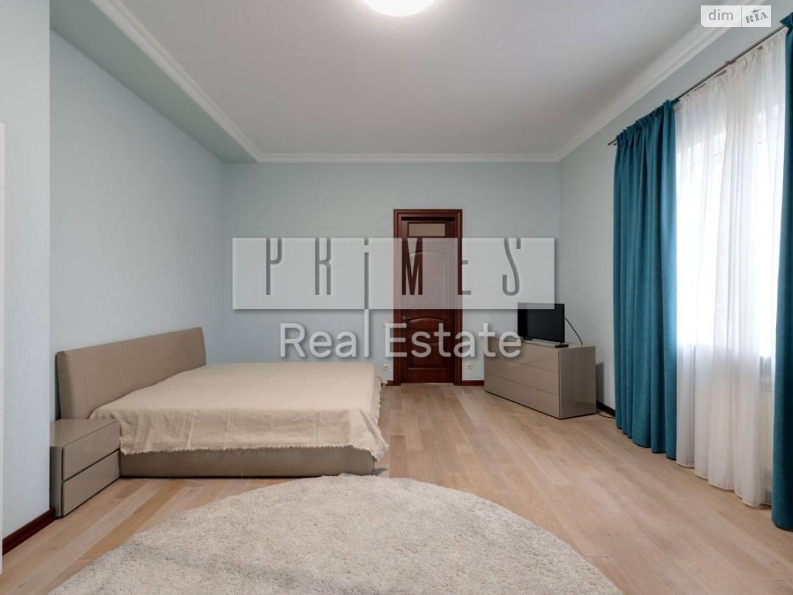 трехэтажный дом с гаражом, 912 кв. м, кирпич. Продажа в Козине фото 1 трехэтажный дом с гаражом, 912 кв. м, кирпич. Продажа в Козине фото 1