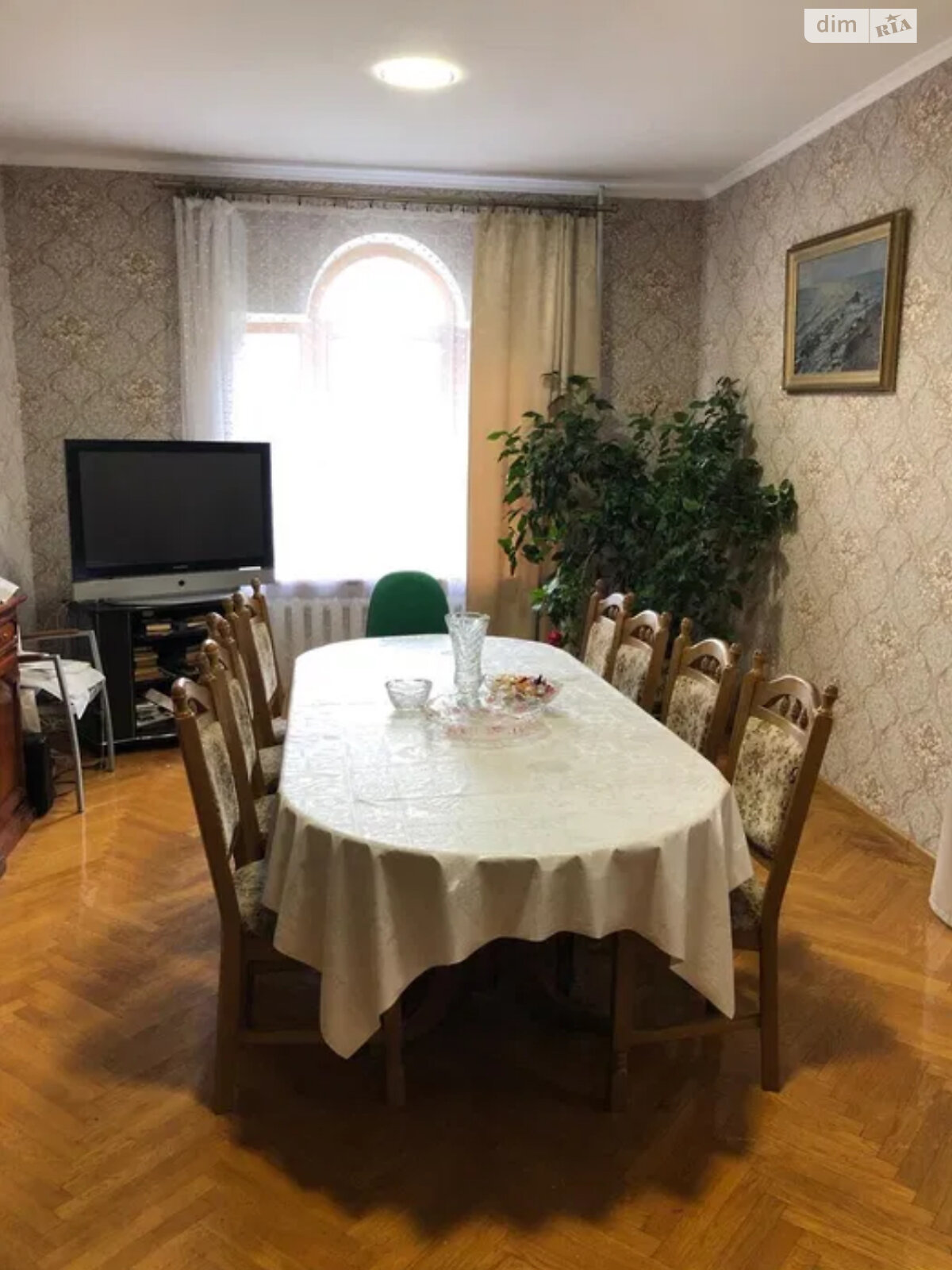 триповерховий будинок, 424 кв. м, кирпич. Продаж у Козині фото 1 триповерховий будинок, 424 кв. м, кирпич. Продаж у Козині фото 1