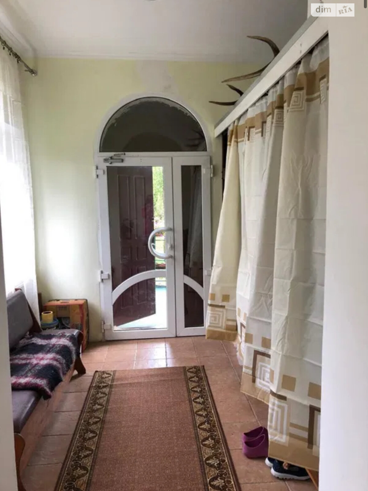 триповерховий будинок, 424 кв. м, кирпич. Продаж у Козині фото 1 триповерховий будинок, 424 кв. м, кирпич. Продаж у Козині фото 1