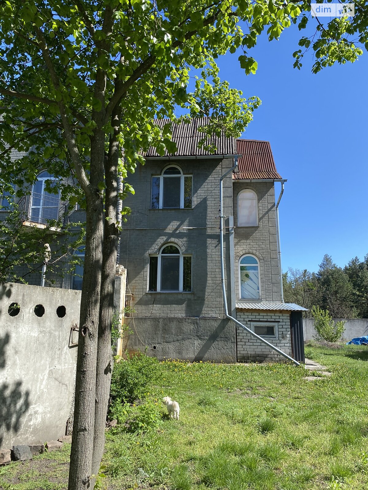 трехэтажный дом, 424 кв. м, кирпич. Продажа в Козине фото 1 трехэтажный дом, 424 кв. м, кирпич. Продажа в Козине фото 1