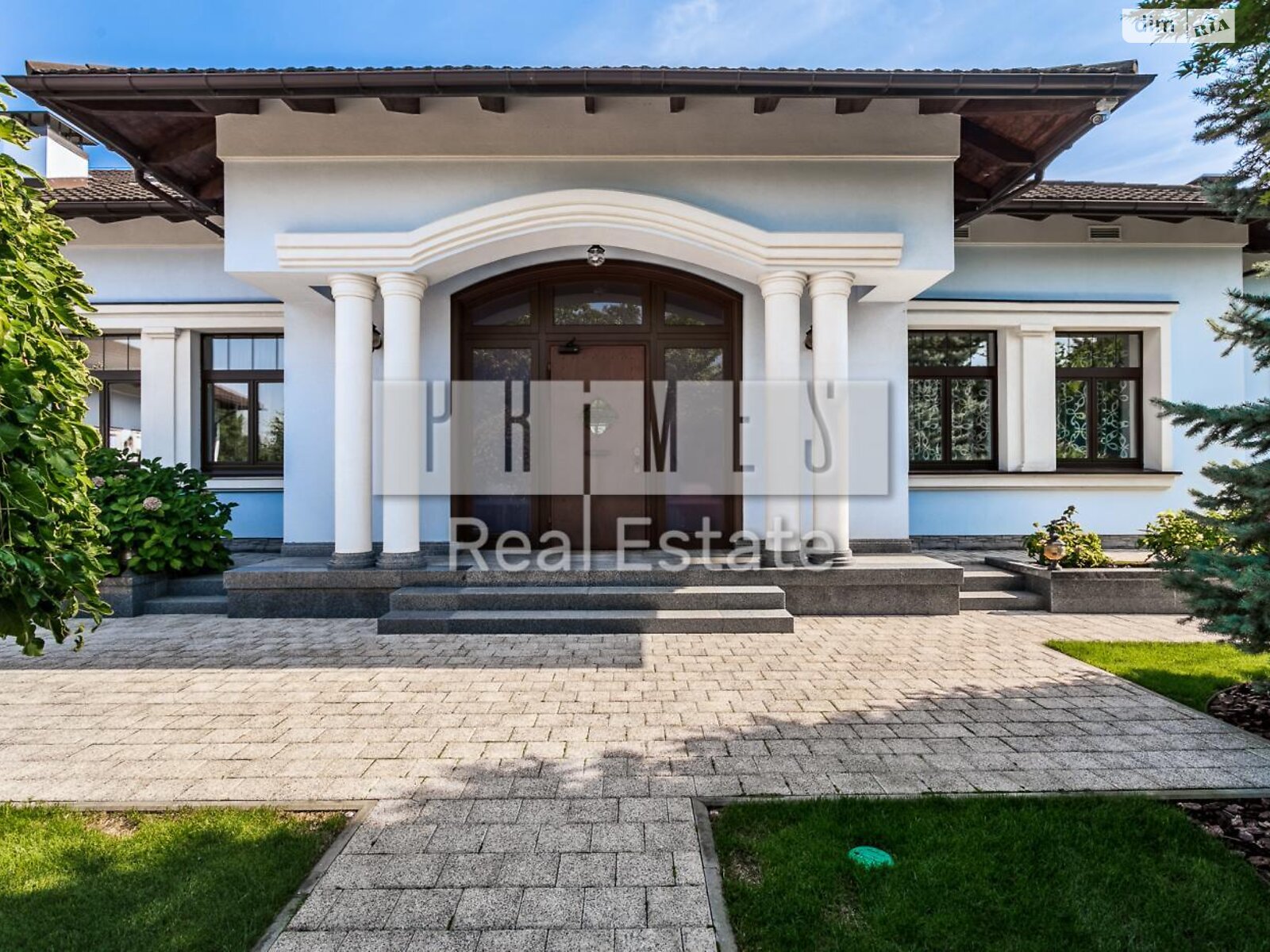 двоповерховий будинок з гаражем, 847.9 кв. м, цегла. Продаж у Козині фото 1 двоповерховий будинок з гаражем, 847.9 кв. м, цегла. Продаж у Козині фото 1
