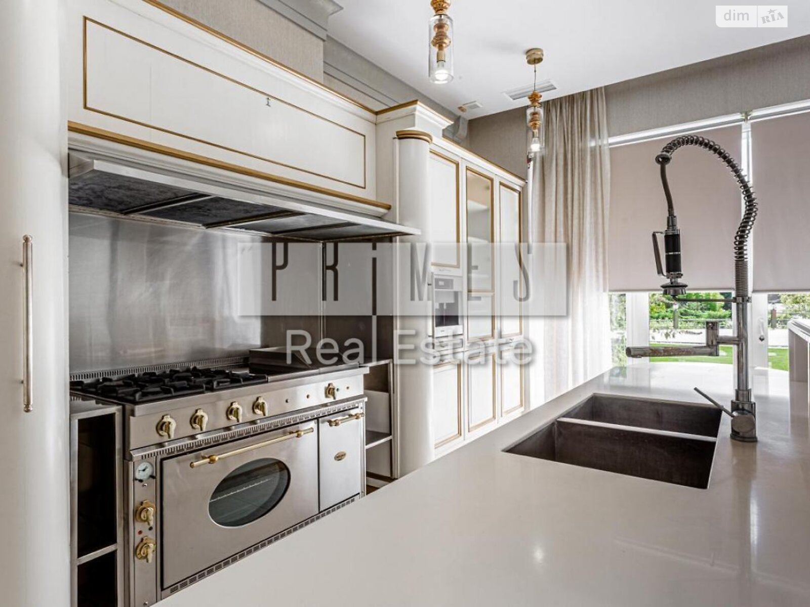 двоповерховий будинок з гаражем, 847.9 кв. м, цегла. Продаж у Козині фото 1 двоповерховий будинок з гаражем, 847.9 кв. м, цегла. Продаж у Козині фото 1