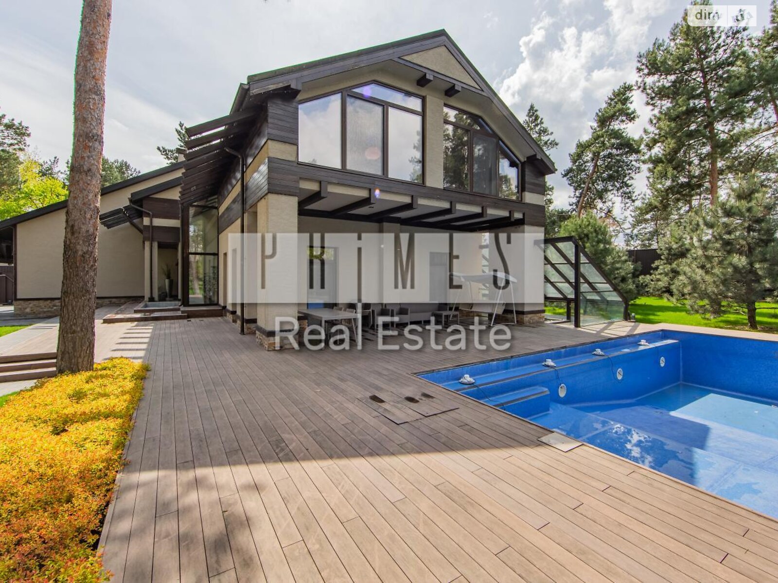 двухэтажный дом с ремонтом, 840 кв. м, кирпич. Продажа в Козине фото 1 двухэтажный дом с ремонтом, 840 кв. м, кирпич. Продажа в Козине фото 1