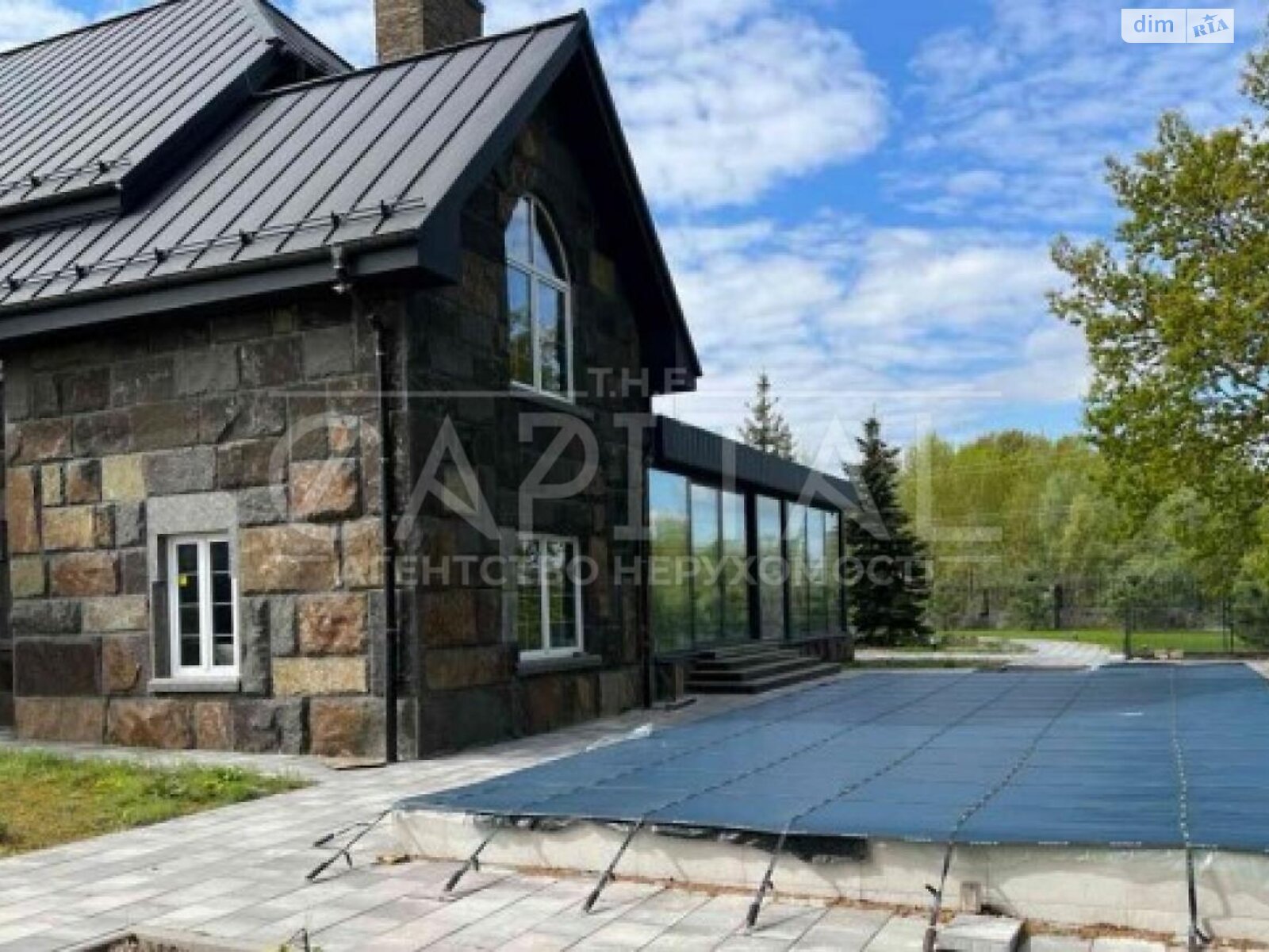 двухэтажный дом с гаражом, 650 кв. м, кирпич. Продажа в Козине фото 1 двухэтажный дом с гаражом, 650 кв. м, кирпич. Продажа в Козине фото 1