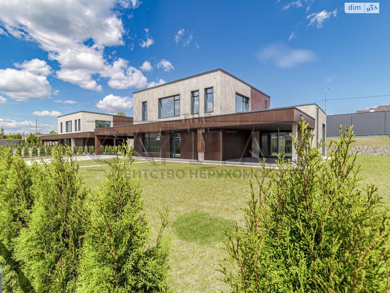 двухэтажный дом, 262 кв. м, кирпич. Продажа в Козине фото 1 двухэтажный дом, 262 кв. м, кирпич. Продажа в Козине фото 1
