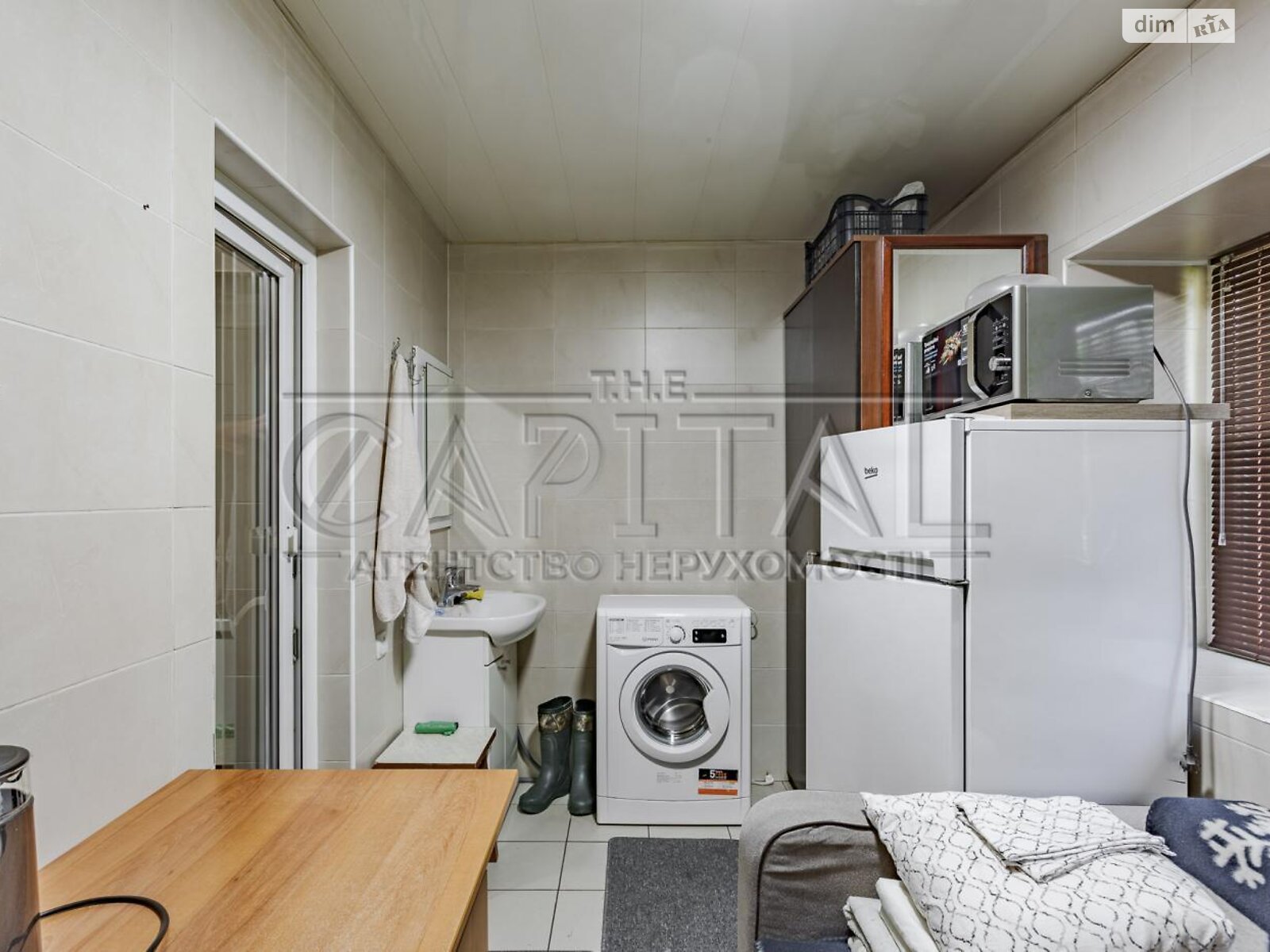 двоповерховий будинок, 1086.6 кв. м, цегла. Продаж у Козині фото 1 двоповерховий будинок, 1086.6 кв. м, цегла. Продаж у Козині фото 1