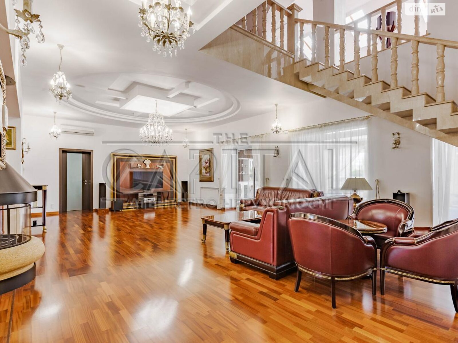двоповерховий будинок, 1086.6 кв. м, цегла. Продаж у Козині фото 1 двоповерховий будинок, 1086.6 кв. м, цегла. Продаж у Козині фото 1