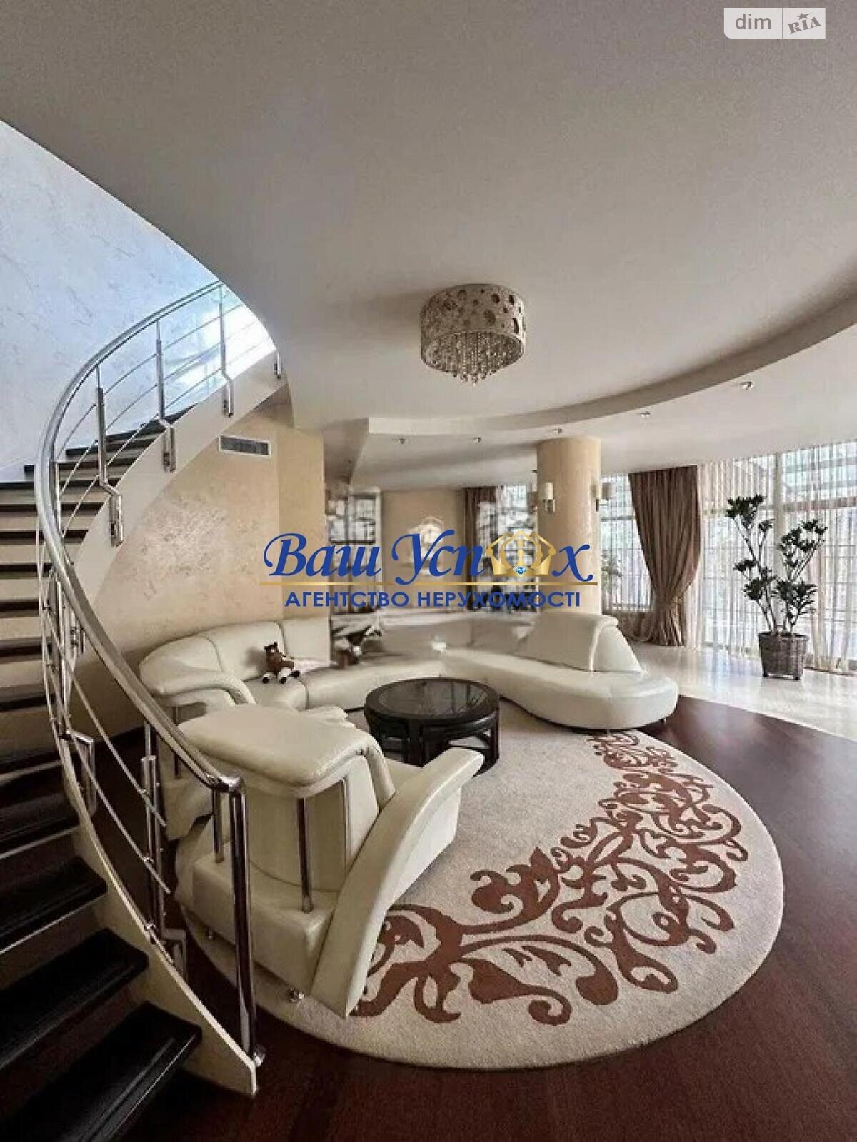 двухэтажный дом, 450 кв. м, кирпич. Продажа в Козине фото 1 двухэтажный дом, 450 кв. м, кирпич. Продажа в Козине фото 1