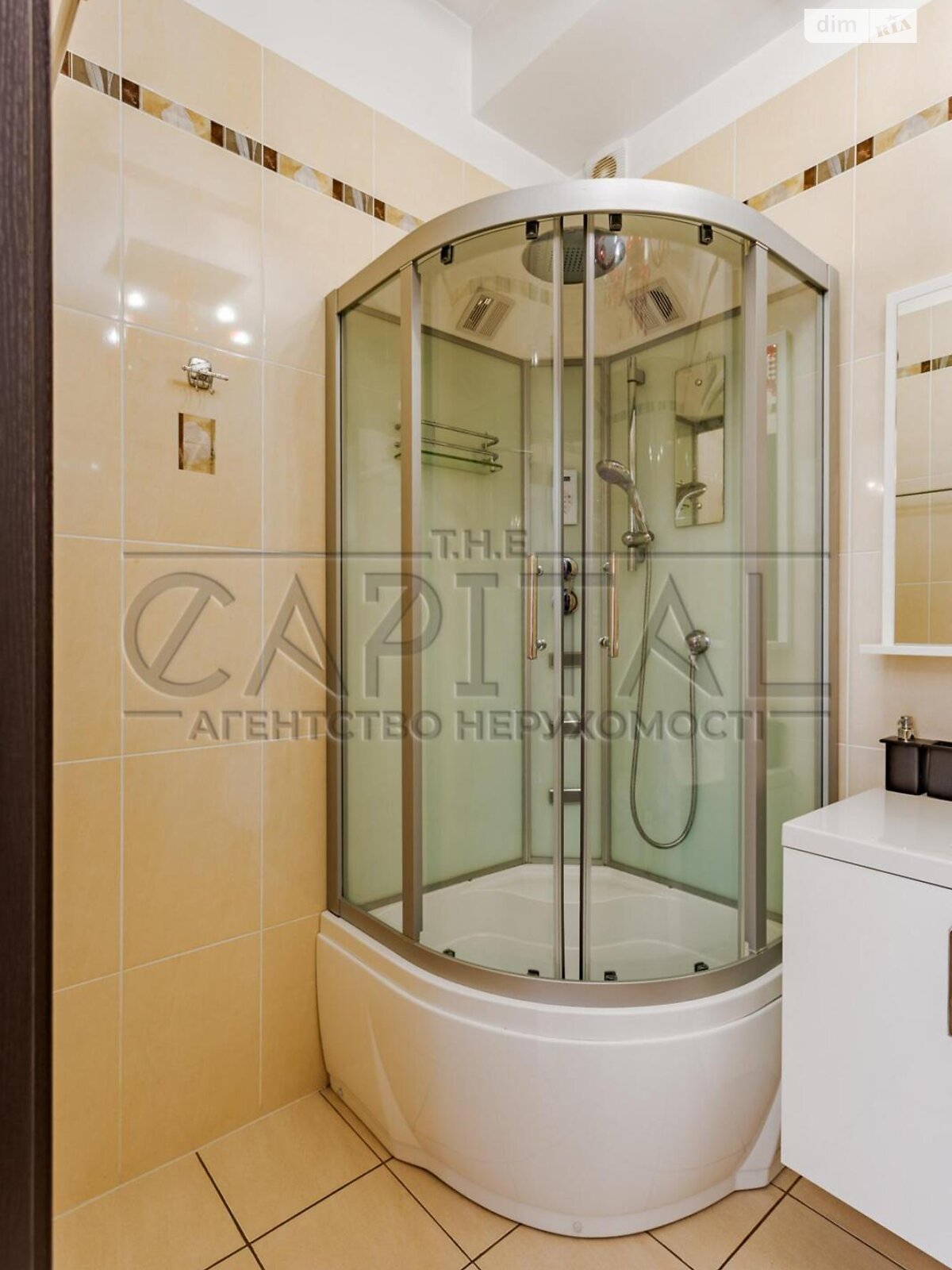 двоповерховий будинок з верандою, 1086.6 кв. м, цегла. Продаж у Козині фото 1 двоповерховий будинок з верандою, 1086.6 кв. м, цегла. Продаж у Козині фото 1