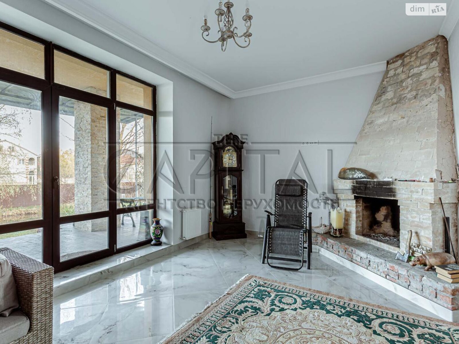 двухэтажный дом с гаражом, 690 кв. м, кирпич. Продажа в Козине фото 1 двухэтажный дом с гаражом, 690 кв. м, кирпич. Продажа в Козине фото 1