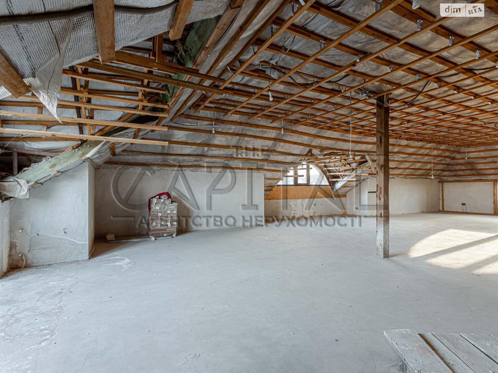 двухэтажный дом с гаражом, 690 кв. м, кирпич. Продажа в Козине фото 1 двухэтажный дом с гаражом, 690 кв. м, кирпич. Продажа в Козине фото 1