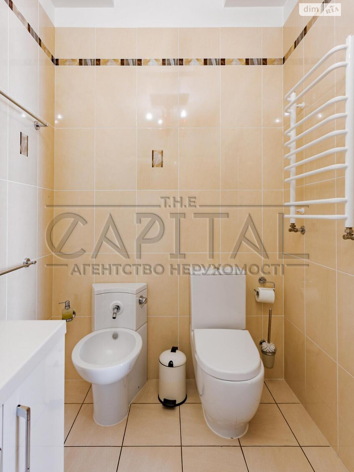 двоповерховий будинок з верандою, 1086.6 кв. м, цегла. Продаж у Козині фото 1 двоповерховий будинок з верандою, 1086.6 кв. м, цегла. Продаж у Козині фото 1
