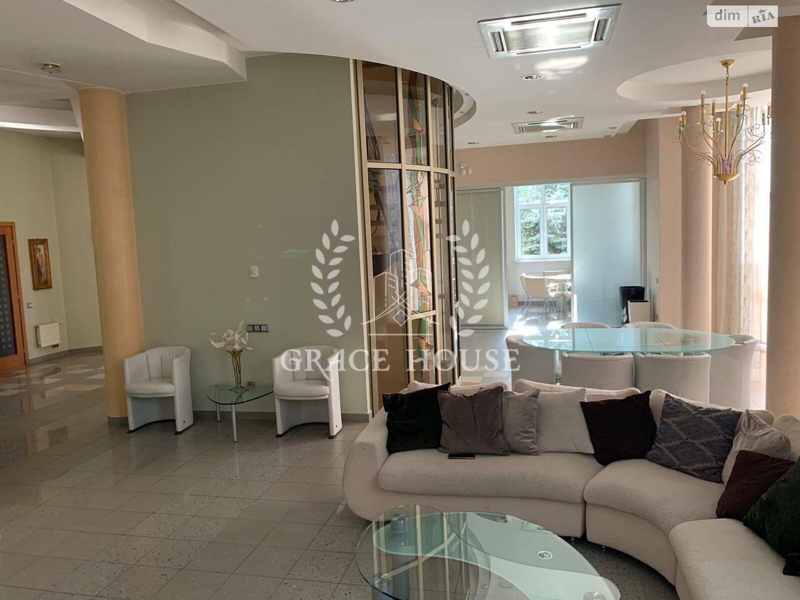 трехэтажный дом с верандой, 678.8 кв. м, кирпич. Продажа в Козине фото 1 трехэтажный дом с верандой, 678.8 кв. м, кирпич. Продажа в Козине фото 1