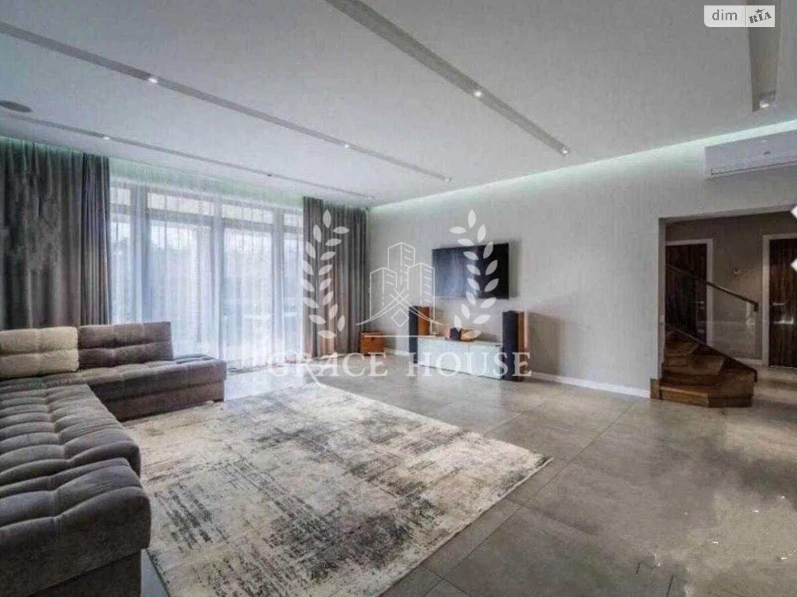 двоповерховий будинок з опаленням, 211 кв. м, цегла. Продаж у Козині фото 1 двоповерховий будинок з опаленням, 211 кв. м, цегла. Продаж у Козині фото 1