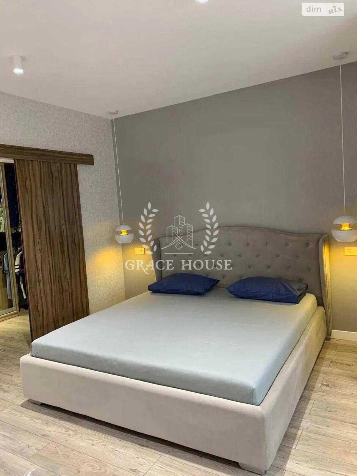 двоповерховий будинок з опаленням, 211 кв. м, цегла. Продаж у Козині фото 1 двоповерховий будинок з опаленням, 211 кв. м, цегла. Продаж у Козині фото 1