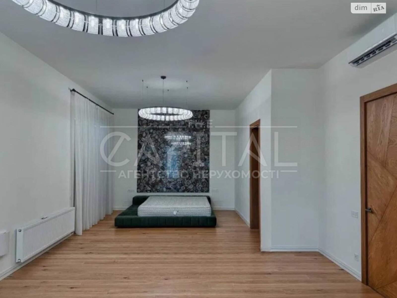 двоповерховий будинок з опаленням, 320 кв. м, цегла. Продаж у Козині фото 1 двоповерховий будинок з опаленням, 320 кв. м, цегла. Продаж у Козині фото 1