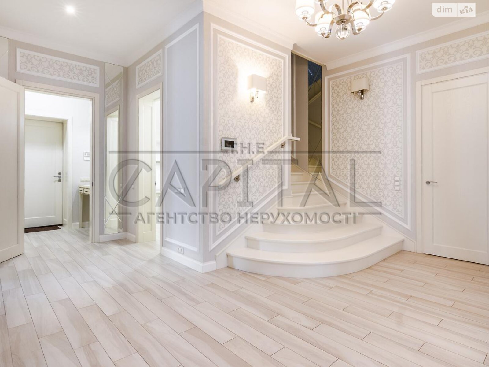 триповерховий будинок, 465.2 кв. м, цегла. Продаж у Козині фото 1 триповерховий будинок, 465.2 кв. м, цегла. Продаж у Козині фото 1