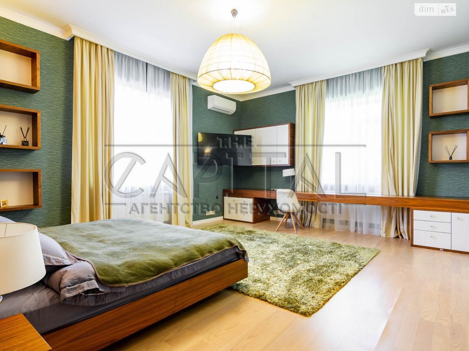 триповерховий будинок, 465.2 кв. м, цегла. Продаж у Козині фото 1 триповерховий будинок, 465.2 кв. м, цегла. Продаж у Козині фото 1